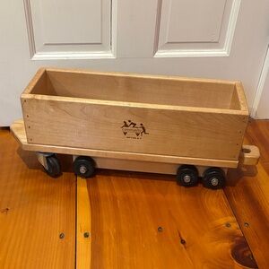 Vintage COMMUNITY Maple Wood Tractor Trailer Truck Pull Toy Caster Wheels